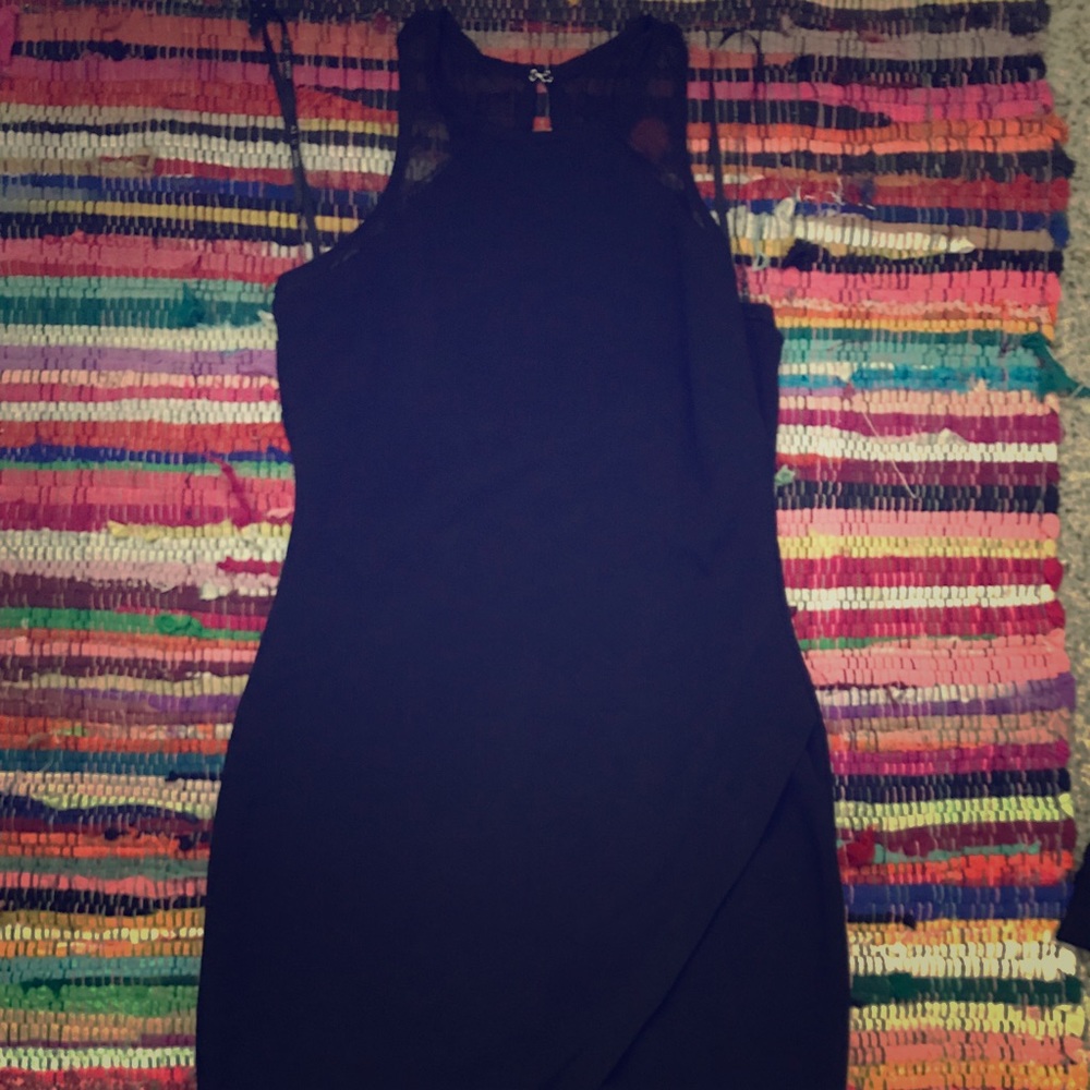 Sleeveless black Sexy dress